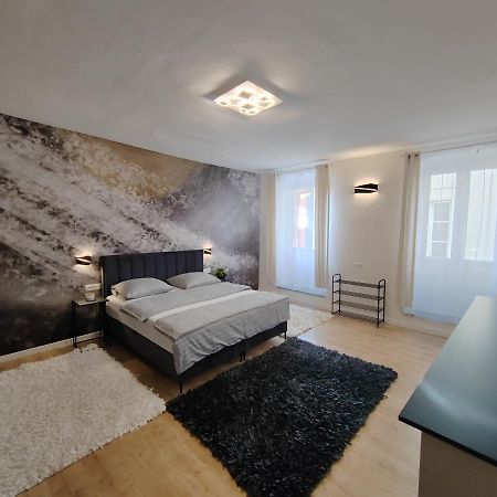 Town Square Apartment Zadar Dış mekan fotoğraf
