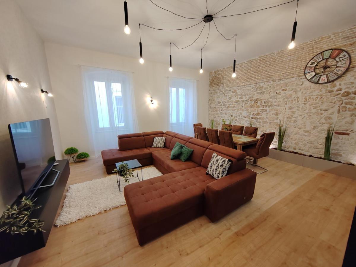 Town Square Apartment Zadar Dış mekan fotoğraf
