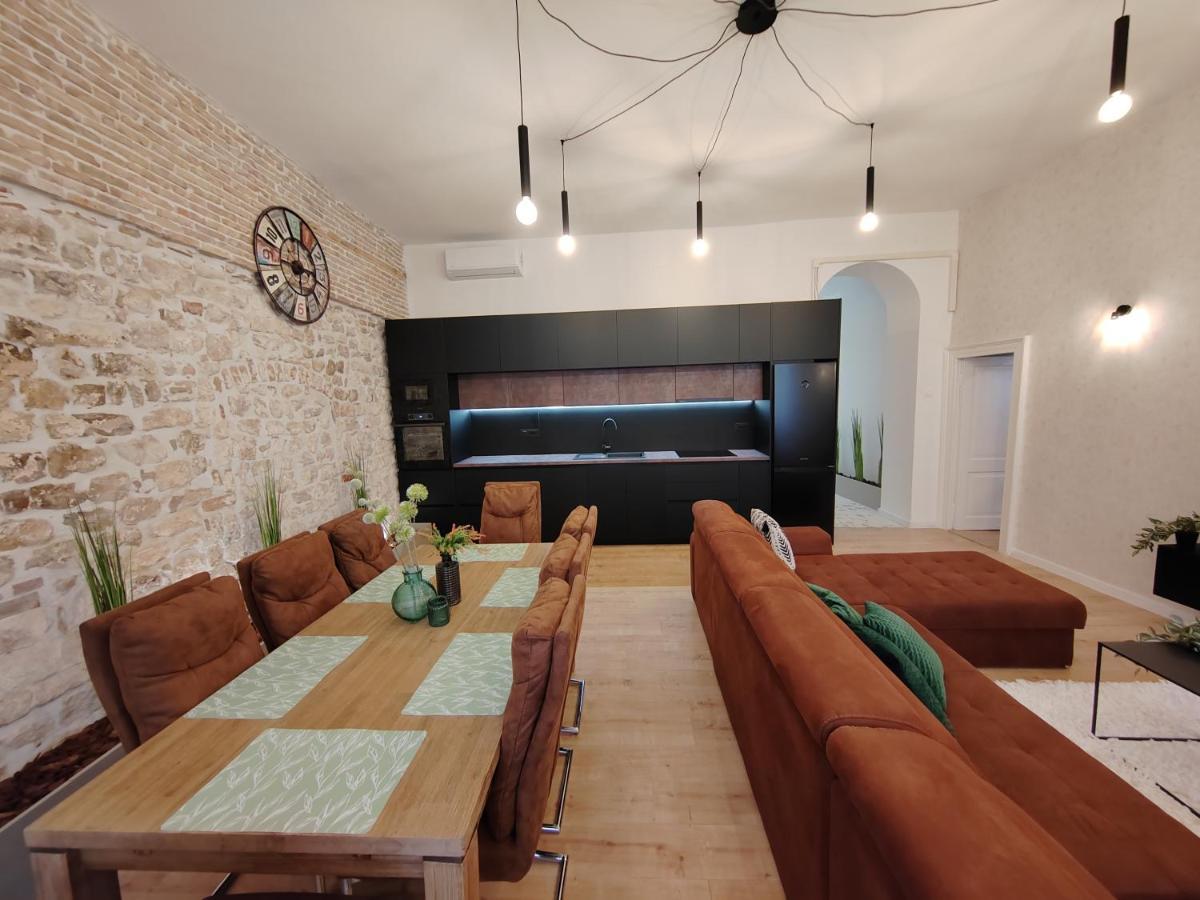 Town Square Apartment Zadar Dış mekan fotoğraf