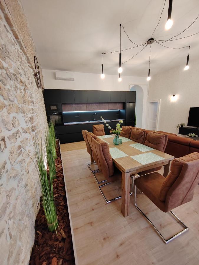 Town Square Apartment Zadar Dış mekan fotoğraf