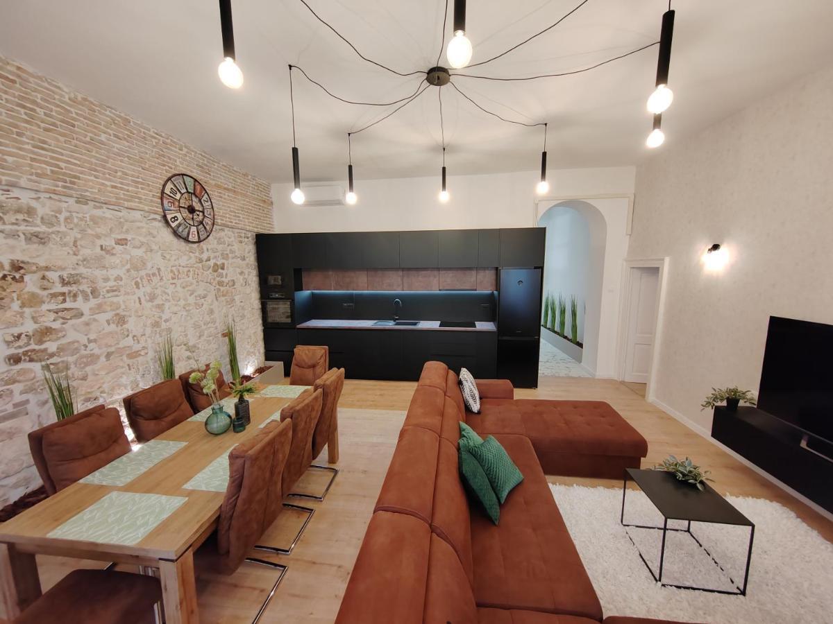 Town Square Apartment Zadar Dış mekan fotoğraf
