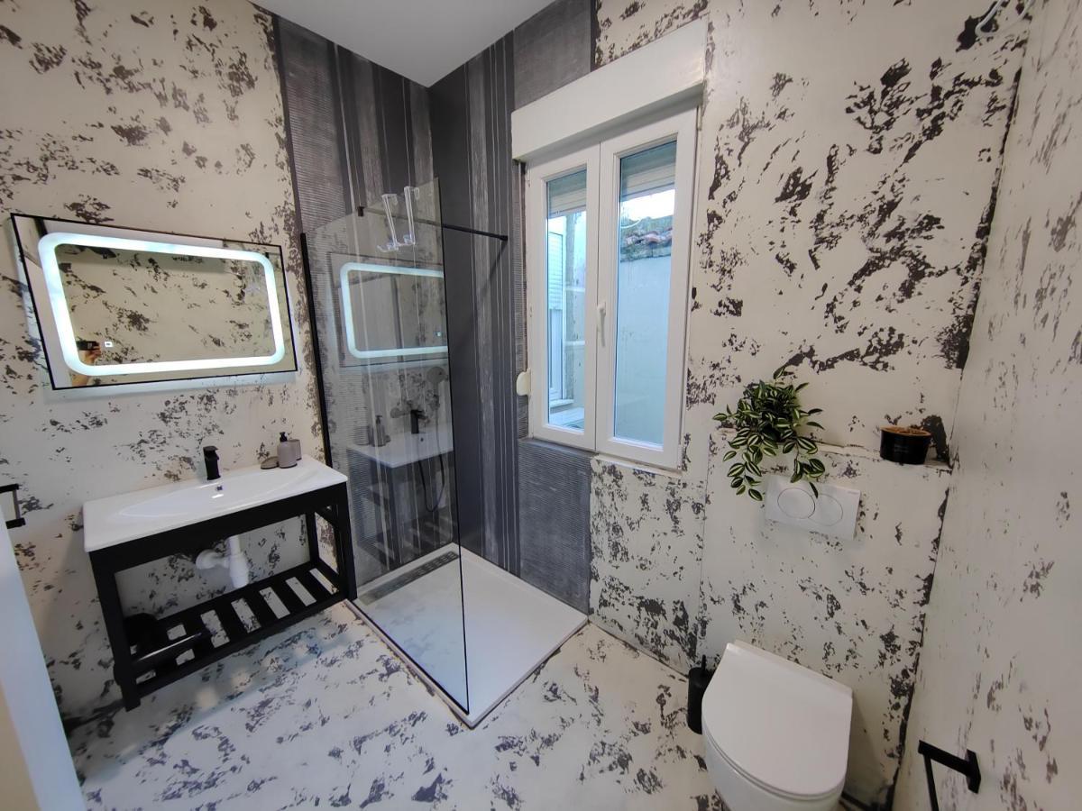 Town Square Apartment Zadar Dış mekan fotoğraf