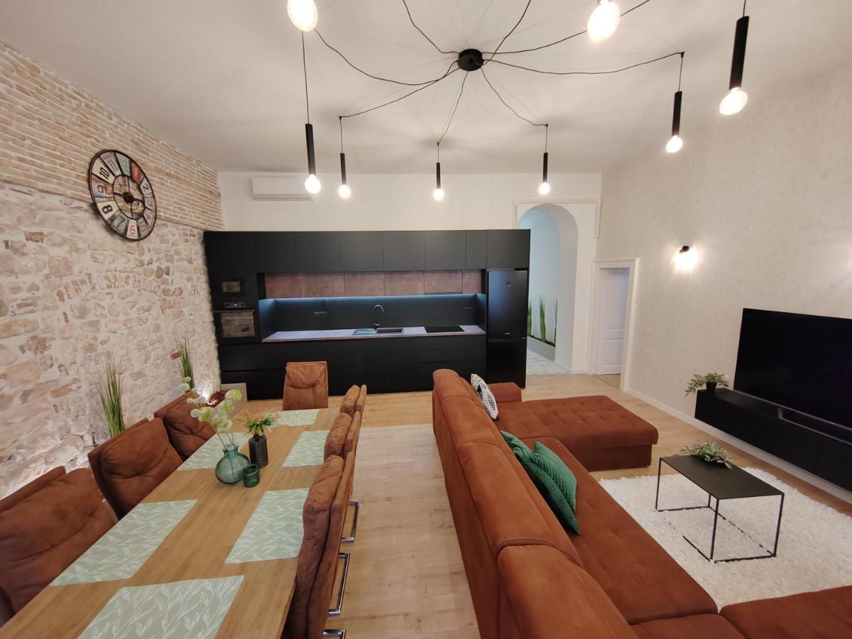 Town Square Apartment Zadar Dış mekan fotoğraf