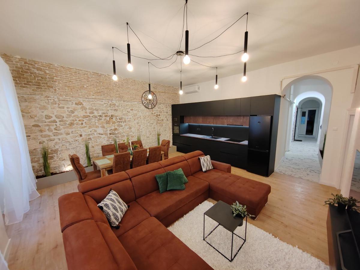 Town Square Apartment Zadar Dış mekan fotoğraf