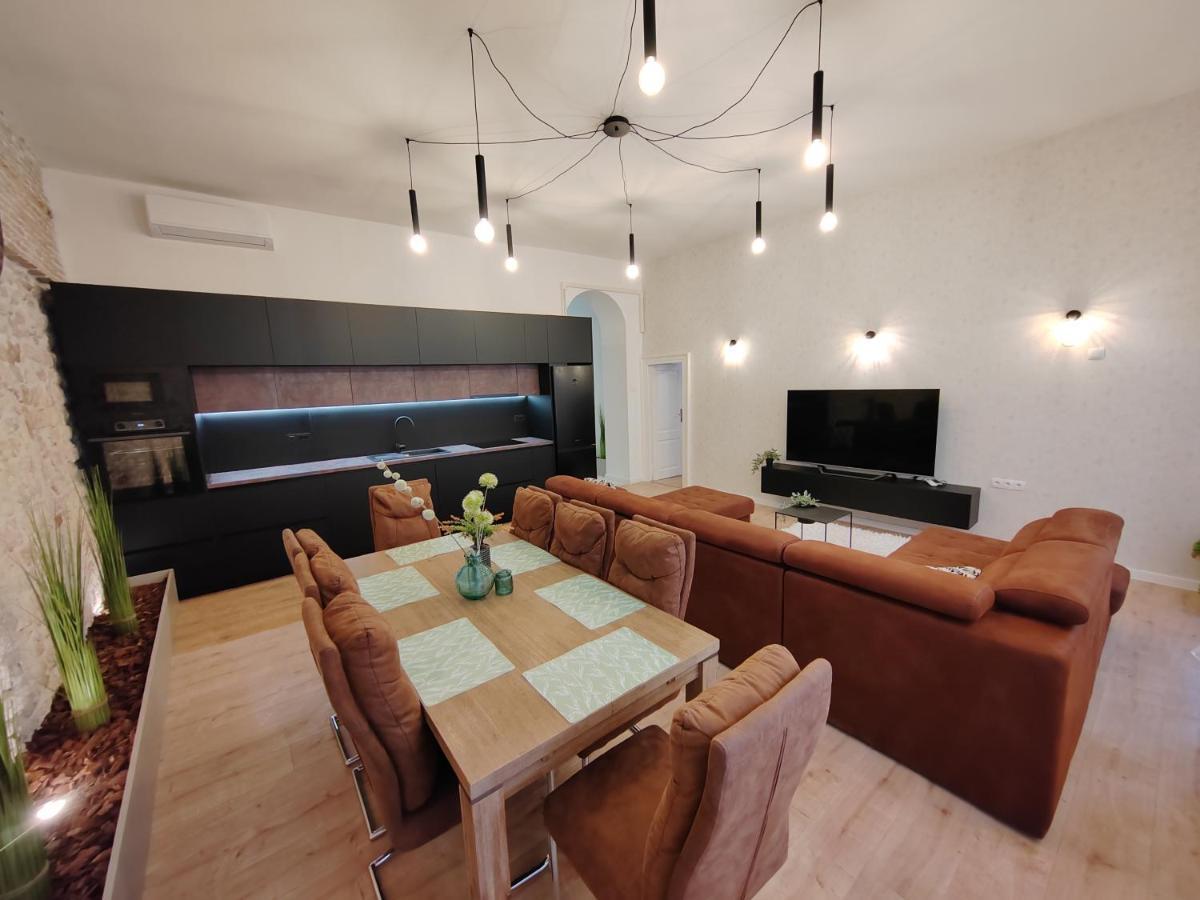 Town Square Apartment Zadar Dış mekan fotoğraf